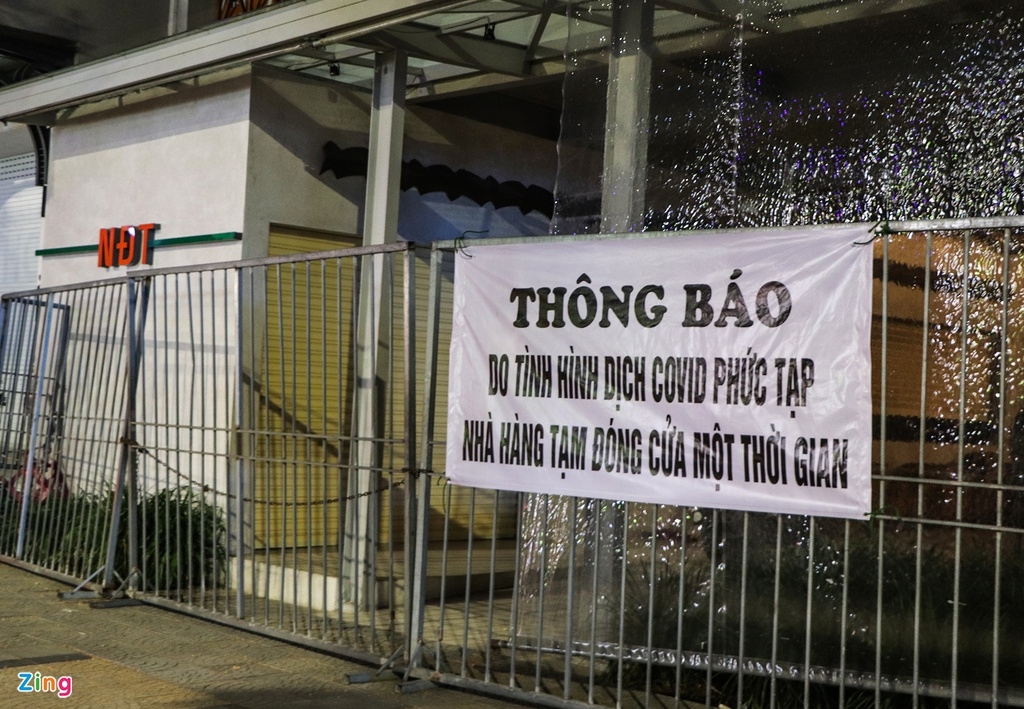 Da Nang falls quiet on first night of latest social distancing order